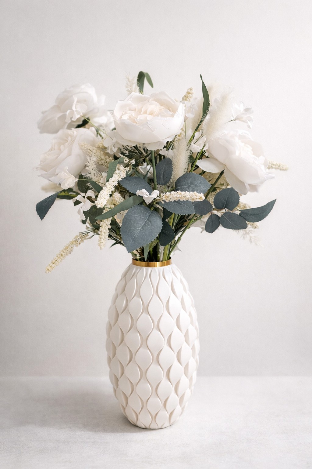 Aurora Petal Sculpt Vase with Gold Insert